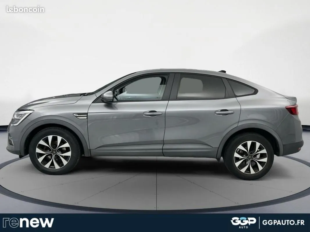 Renault Arkana 2023 photo 2