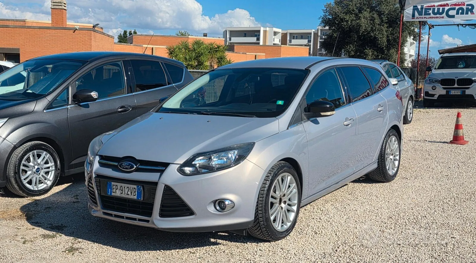 Ford Focus 2013 photo 3