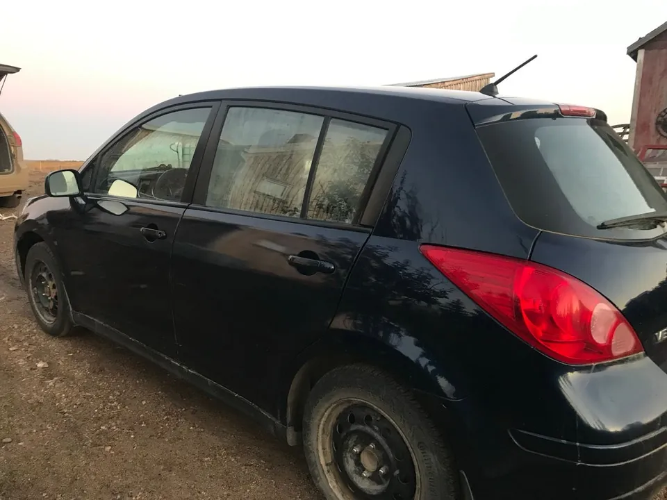 Nissan Versa 2007 photo 3