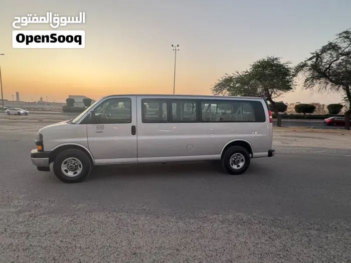 GMC Savana 2019 photo 4