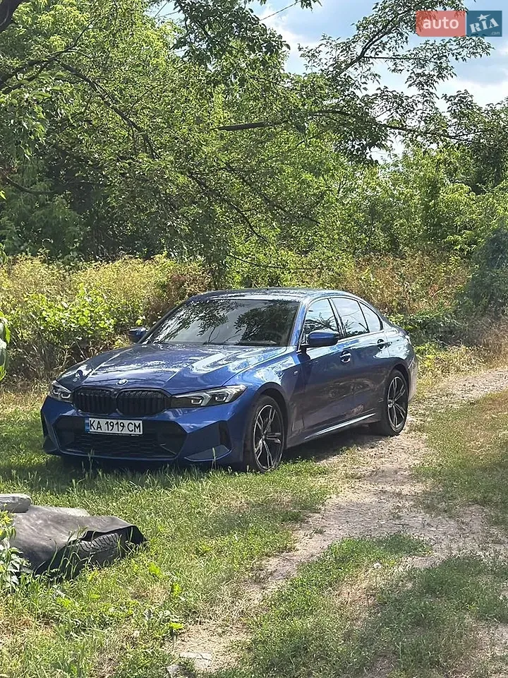 BMW 3 Series 2024 photo 5