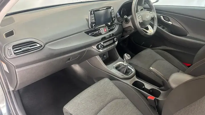 Hyundai I30 2023 photo 2