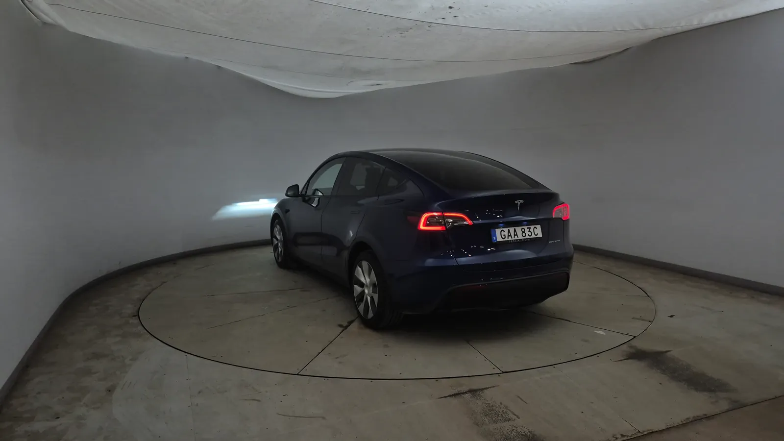 Tesla Model Y Long Range