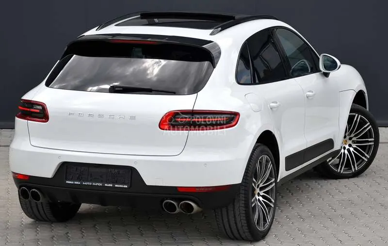 Porsche Macan 2015 photo 2