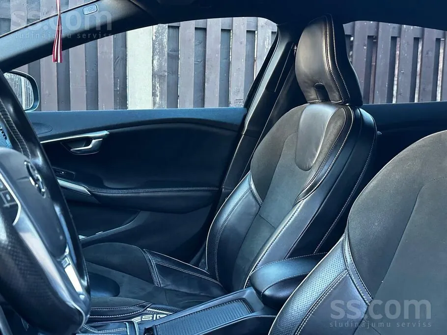 Volvo V40 2017 photo 5
