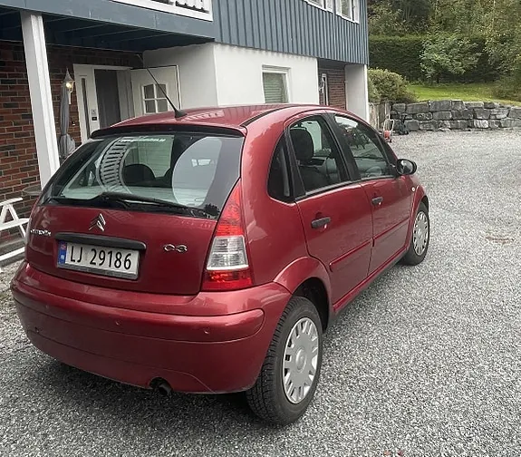 Citroen C3 2007 photo 2