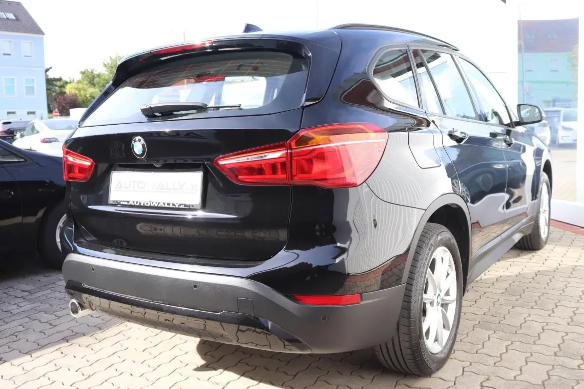 BMW X1 2022 photo 3
