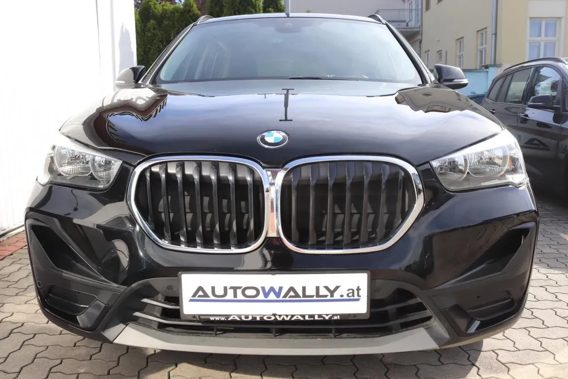 BMW X1 2022 photo 4