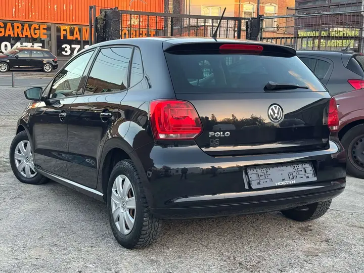 Volkswagen Polo 2011 photo 3