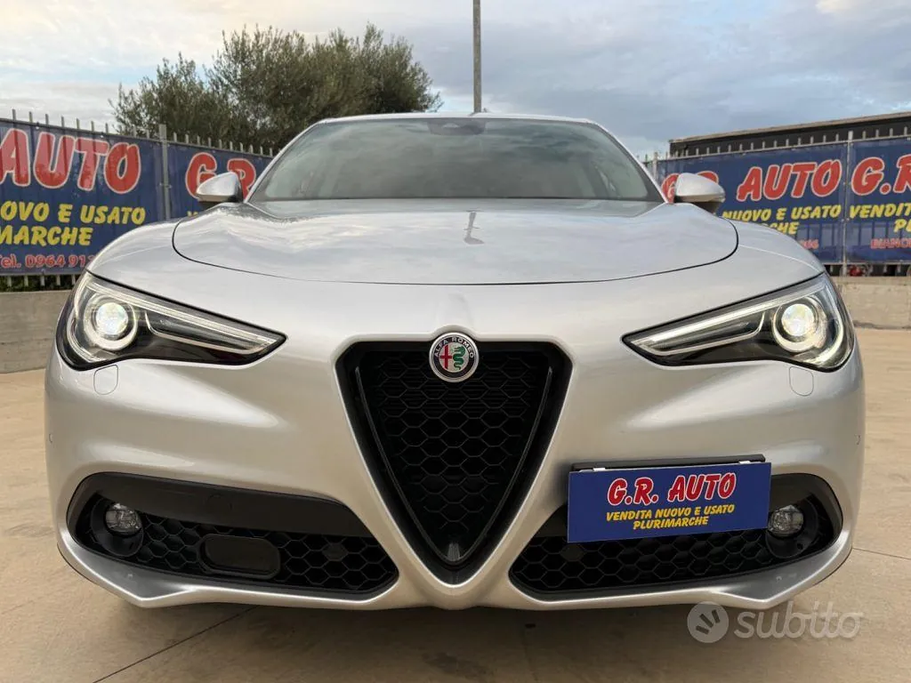 Alfa Romeo Stelvio 2021 photo 2