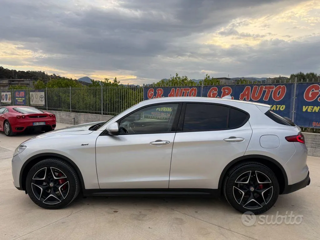 Alfa Romeo Stelvio 2021 photo 5