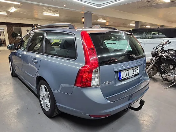 Volvo V50 2011 photo 5