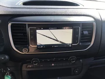 Peugeot Expert 2023 photo 2