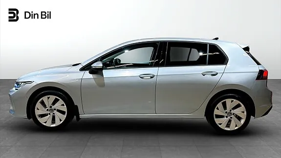 Volkswagen Golf I 2025 photo 2