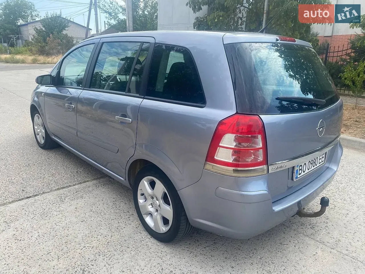 Opel Zafira 2009 photo 2