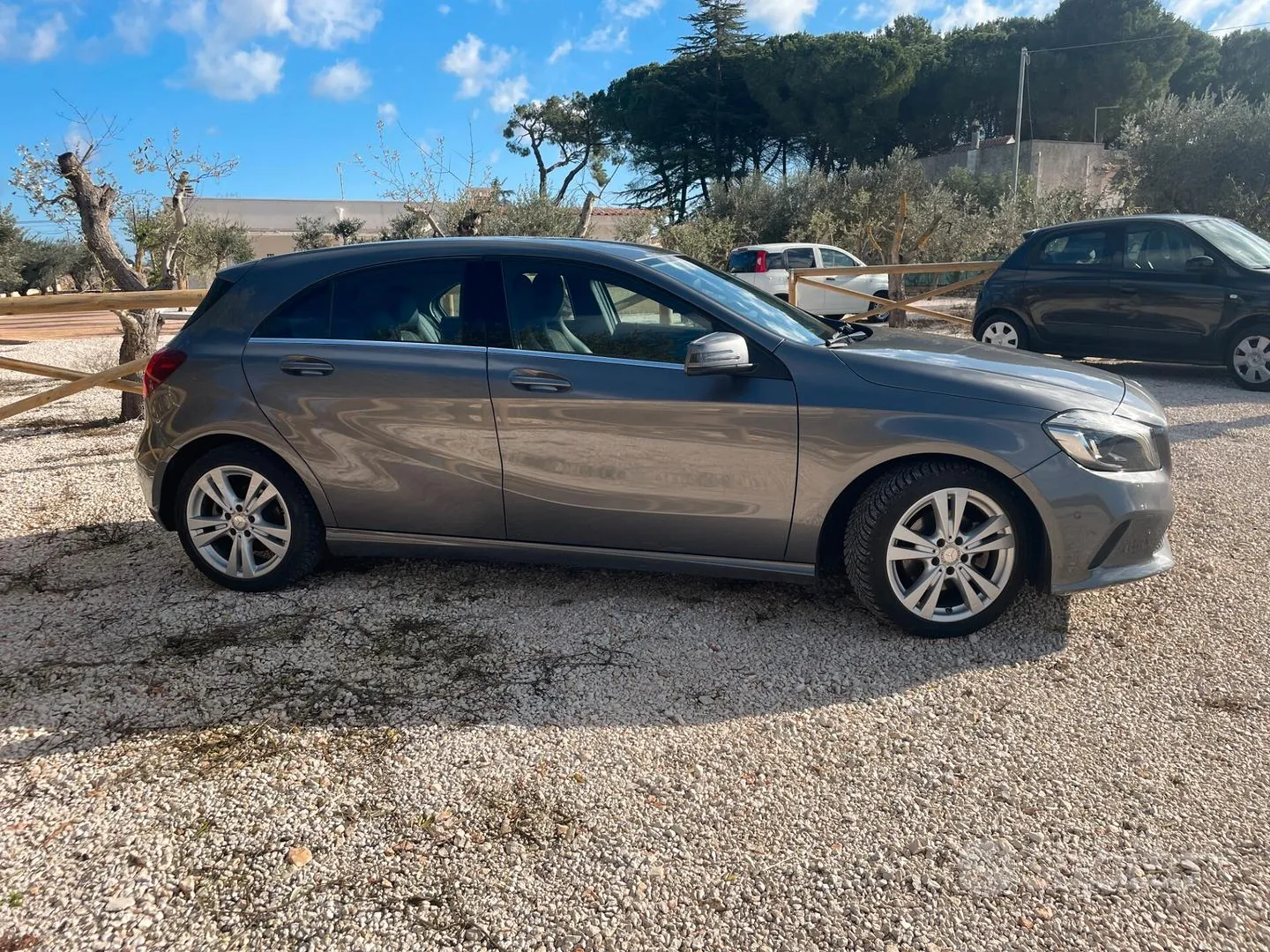 Mercedes-Benz A 200 2017 photo 4