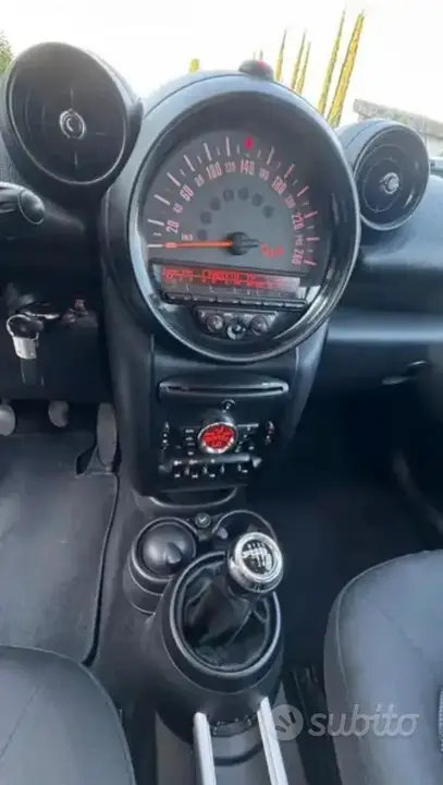 Mini Cooper Countryman 2016 photo 3