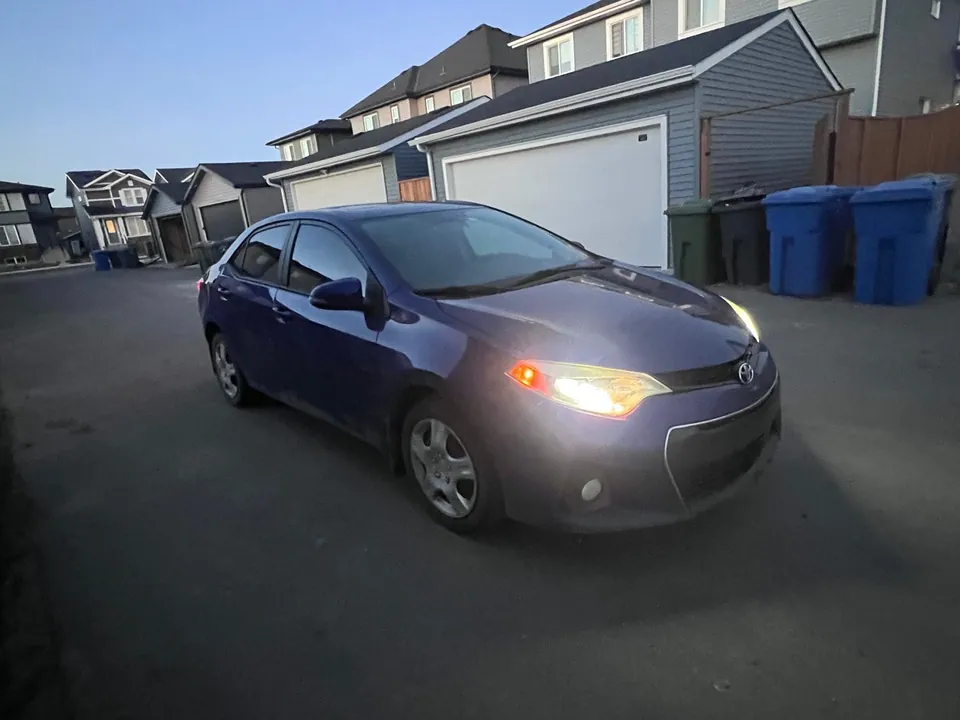 Toyota Corolla 2014 photo 3
