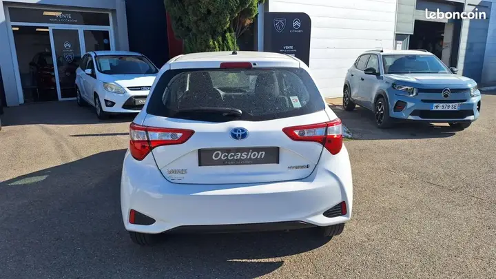 Toyota Yaris 2018 photo 3
