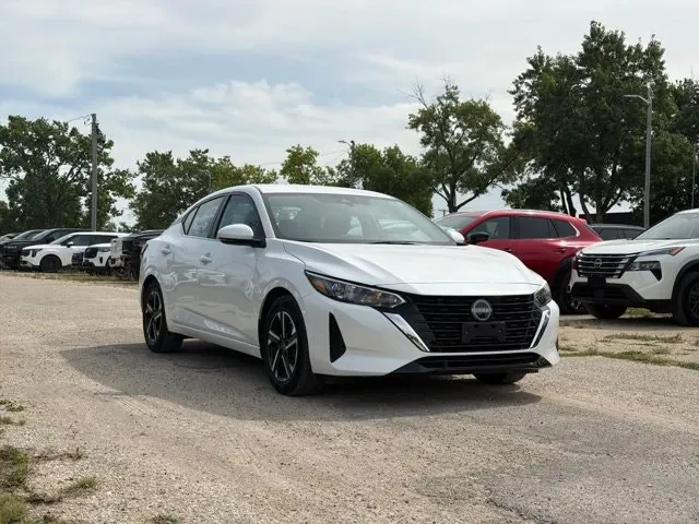 Nissan Sentra 2024 photo 2