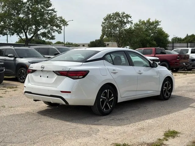 Nissan Sentra 2024 photo 5