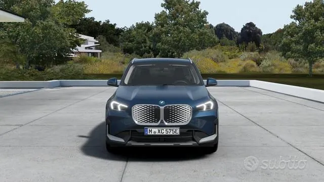 BMW Ix1 2026 photo 3