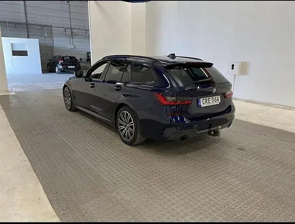 BMW 320D 2021 photo 3