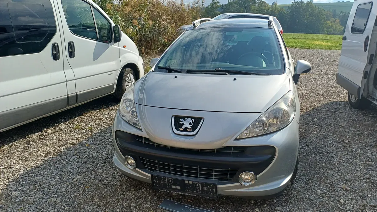 Peugeot 207