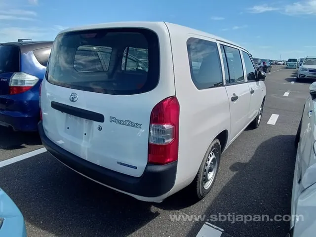 Toyota Probox 2021 photo 4