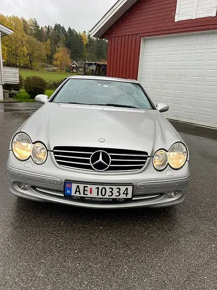 Mercedes-Benz Clk 200 2003 photo 2