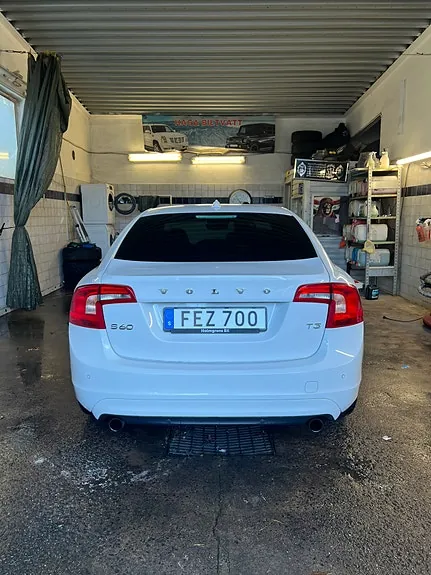 Volvo S60 2017 photo 4
