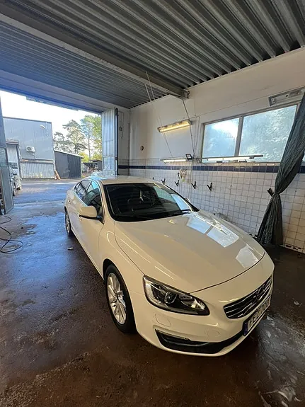 Volvo S60 2017 photo 2
