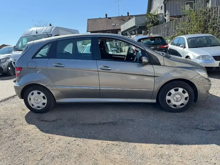 Mercedes-Benz B-Class 2006 photo 3
