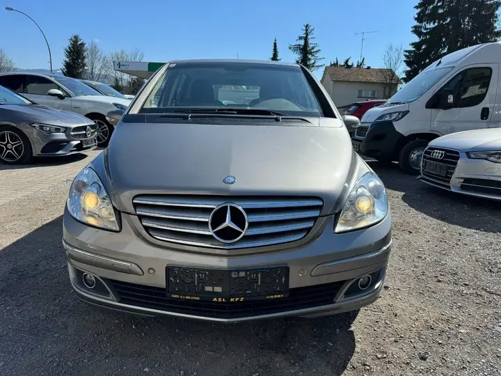 Mercedes-Benz B-Class