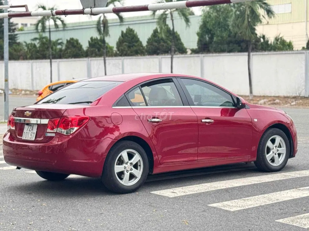 Chevrolet Cruze 2014 photo 4