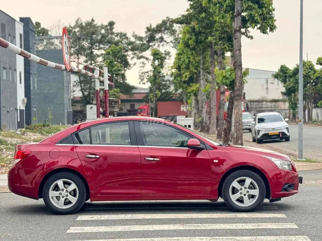 Chevrolet Cruze 2014 photo 5
