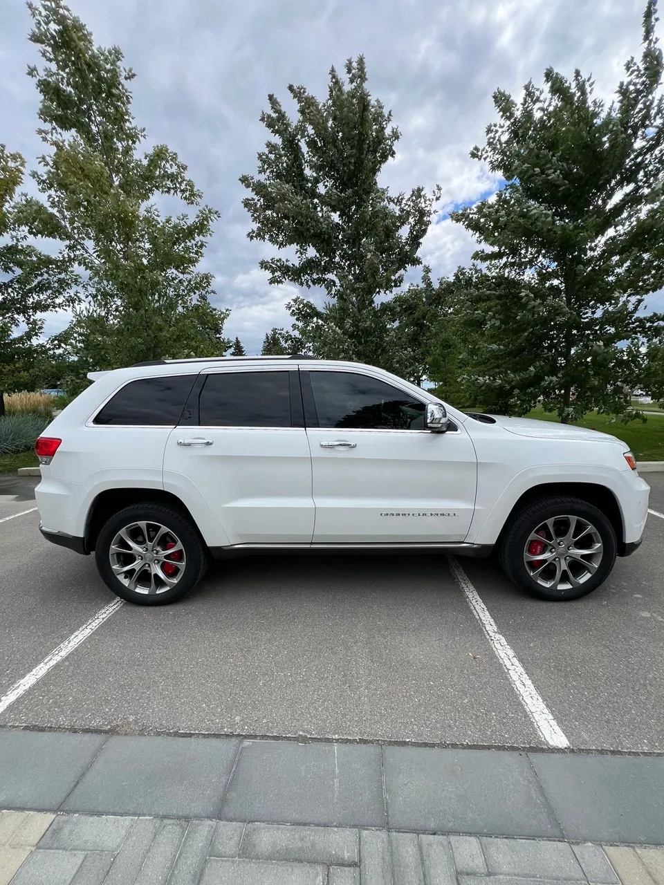 Jeep Grand Cherokee 2014 photo 3