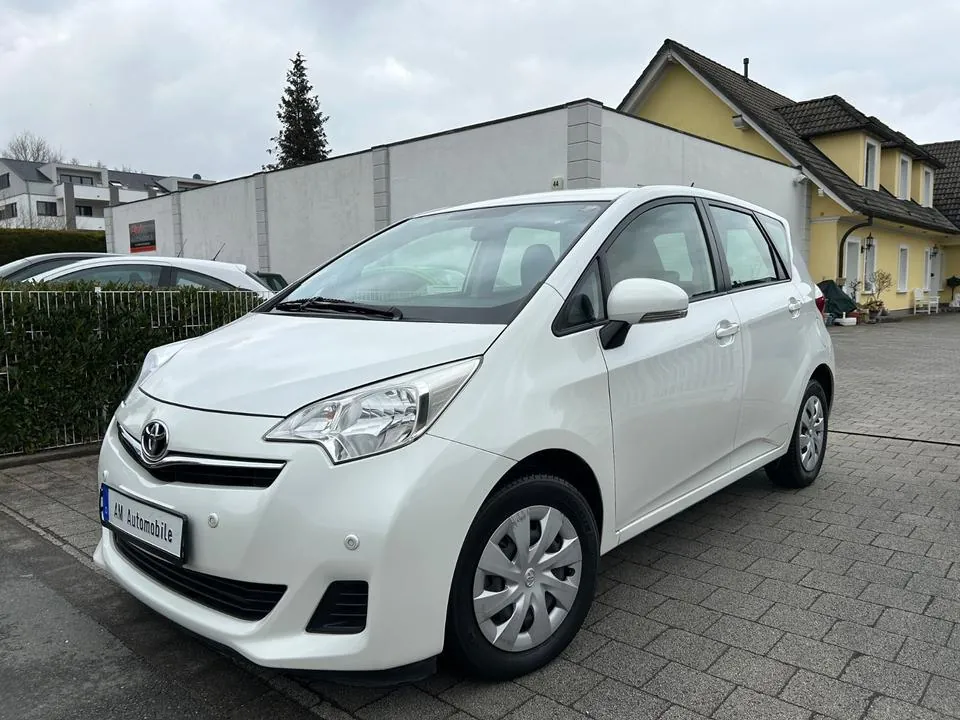 Toyota Verso-S