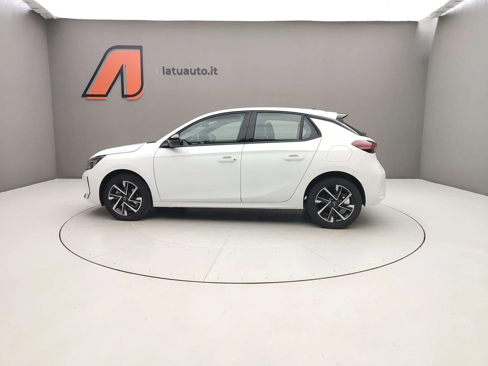 Opel Corsa 2025 photo 4