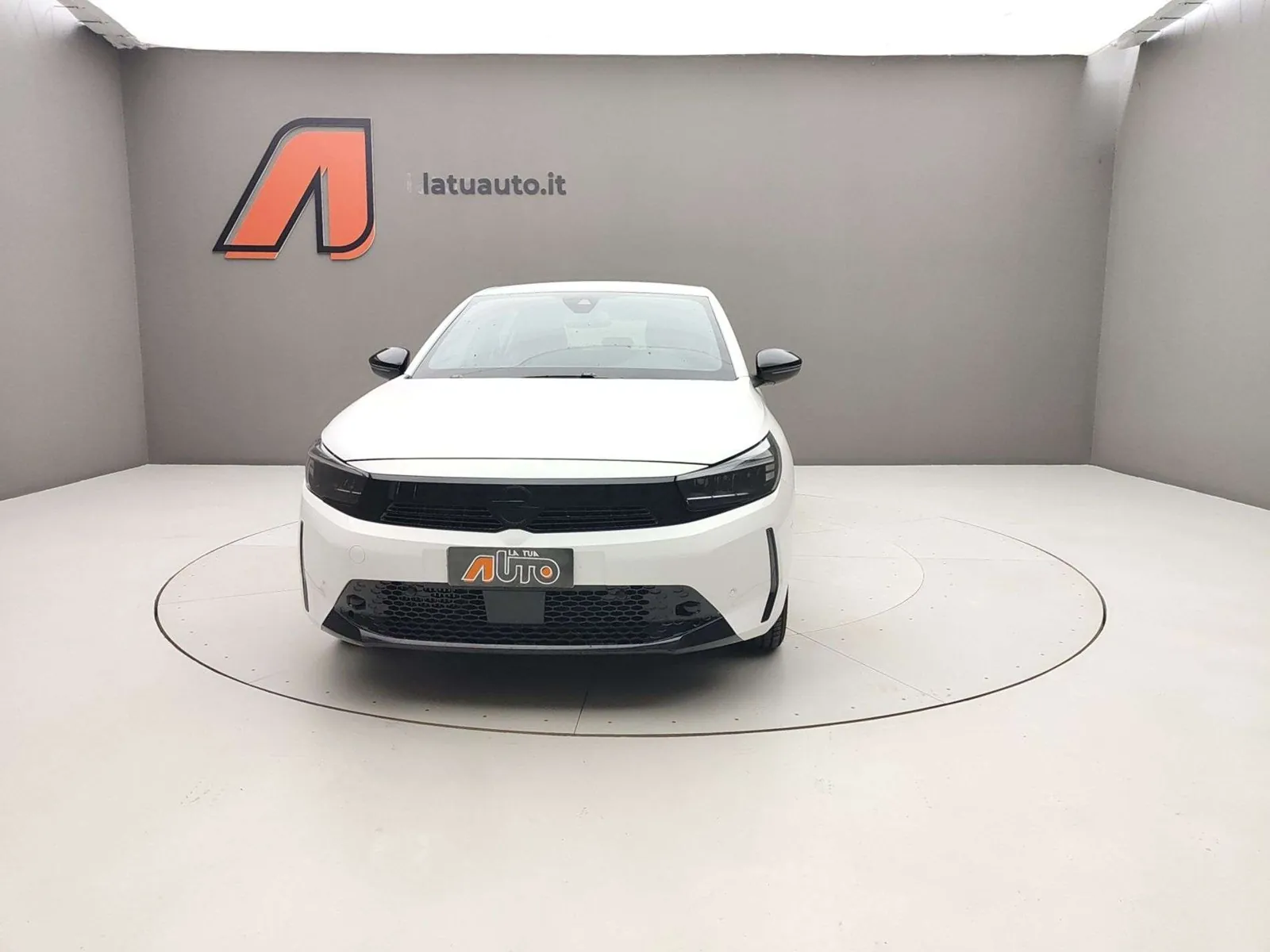 Opel Corsa 2025 photo 2