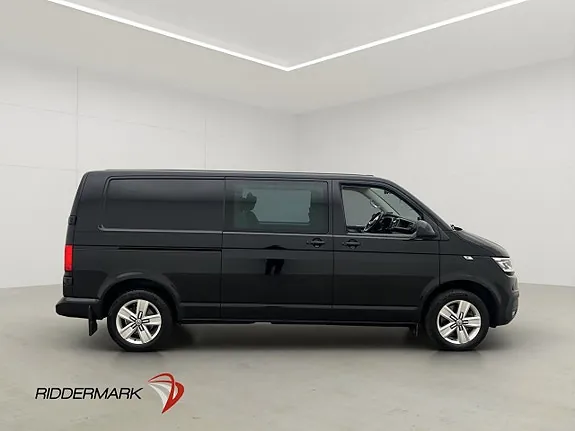 Volkswagen Transporter 2022 photo 2