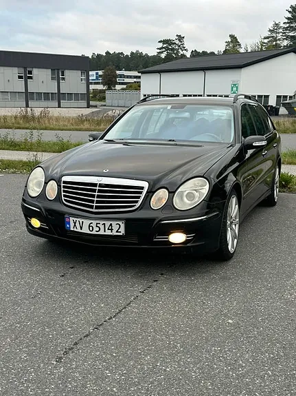 Mercedes-Benz E270