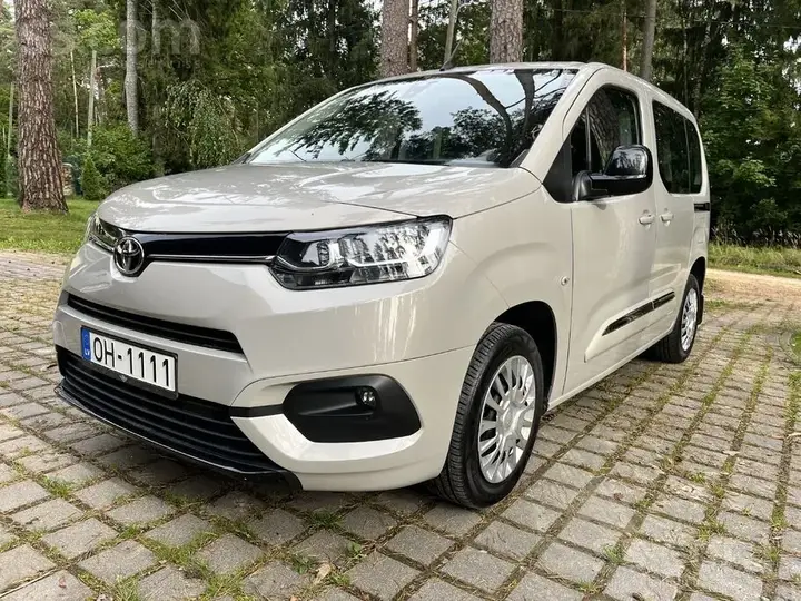 Toyota Proace 2022 photo 2