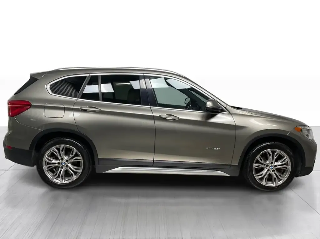 BMW X1 2018 photo 2