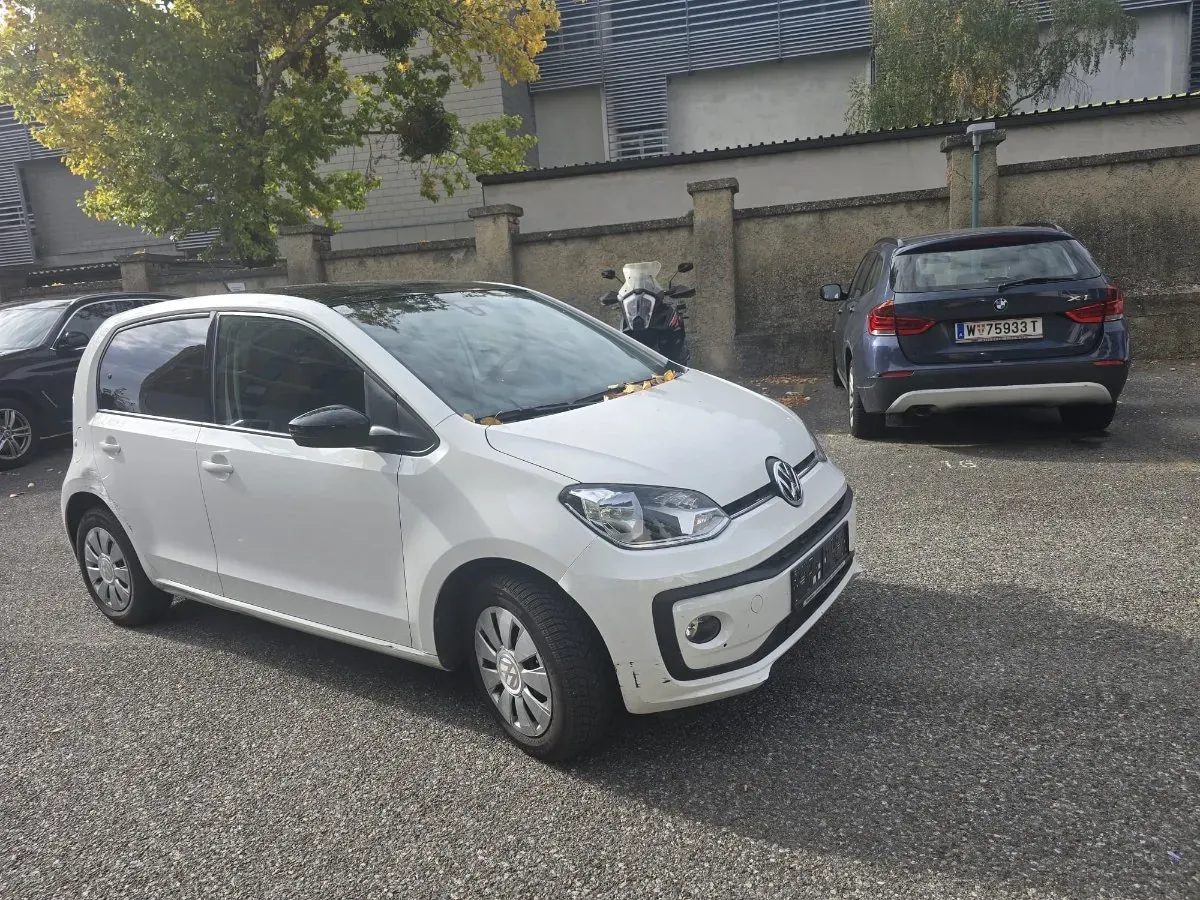 Volkswagen Up