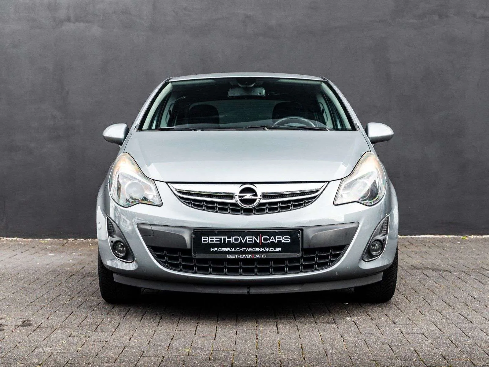 Opel Corsa D 2011 photo 2
