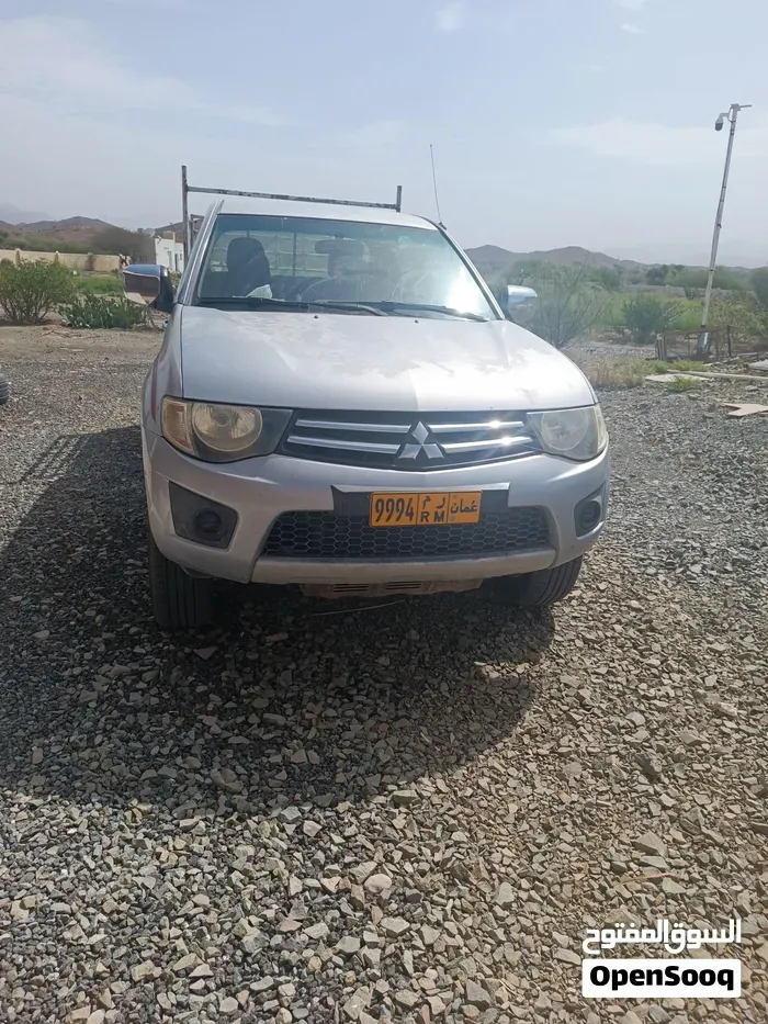 Mitsubishi L200 2011 photo 5