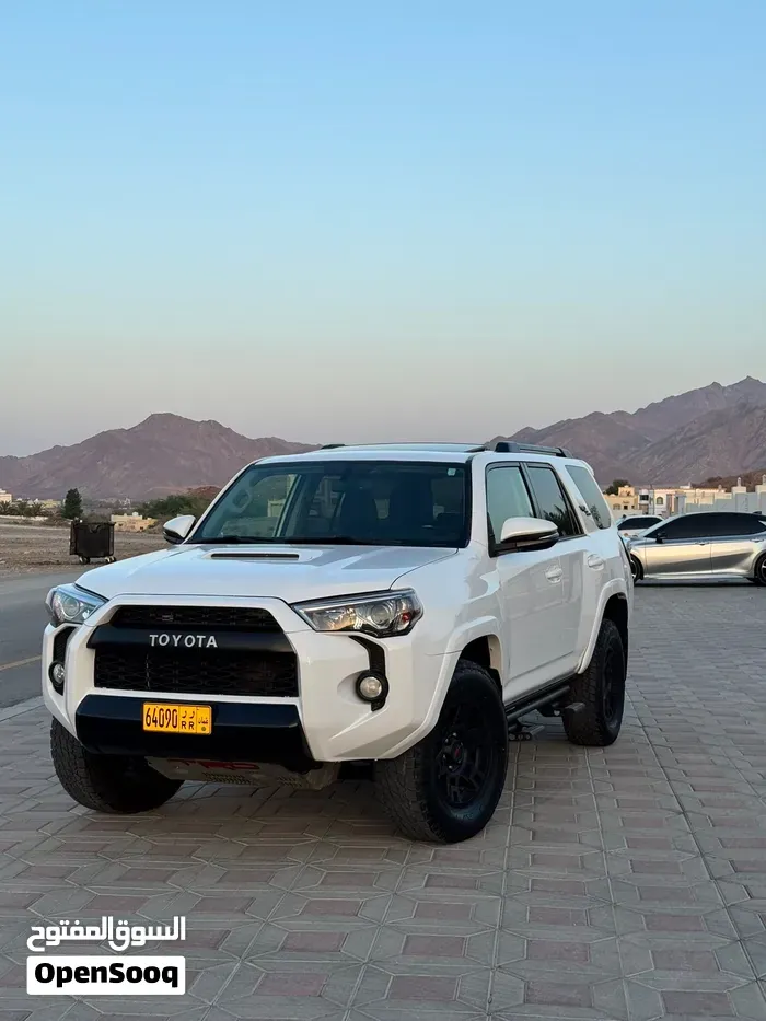 Toyota 4 Runner 2019 photo 3
