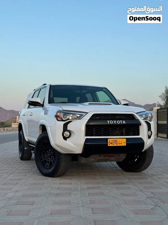 Toyota 4 Runner 2019 photo 2