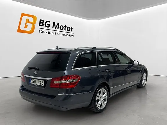 Mercedes-Benz E220 2011 photo 4